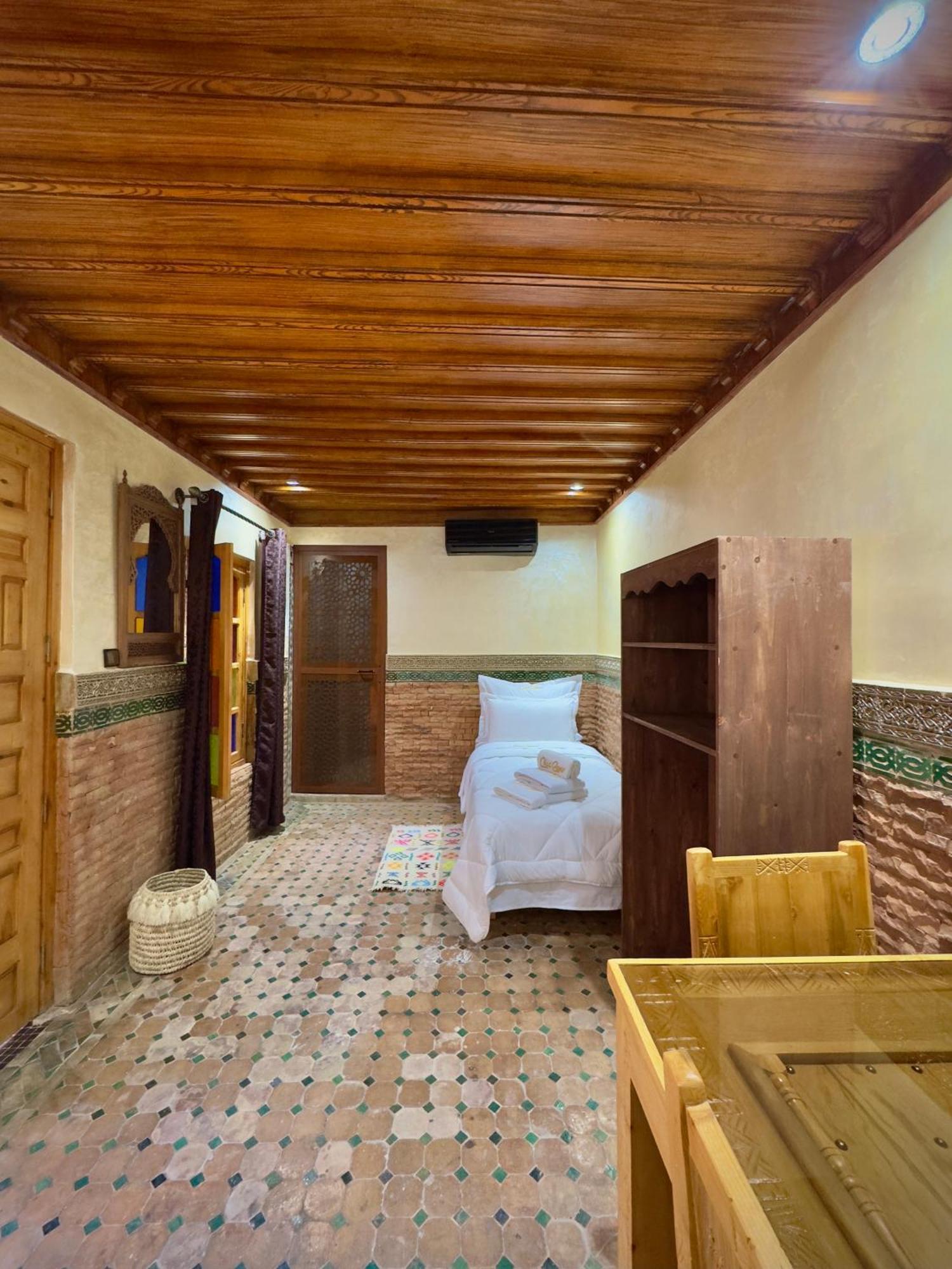 Riad Asswar Rabat Buitenkant foto